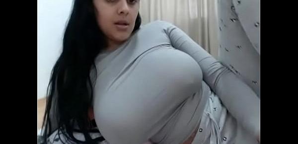  Mix Indian girl pussy fingering live show